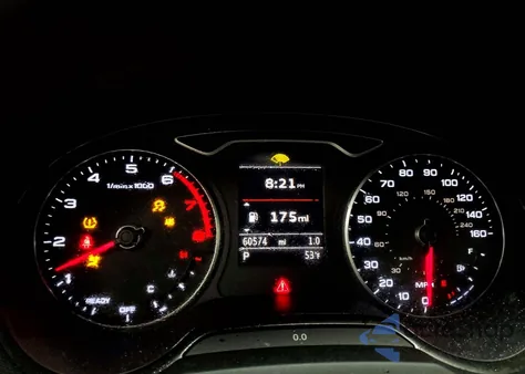 2019 Audi A3 Premium Plus z USA, uszkodzony, nr VIN WAUJEGFF0KA104511